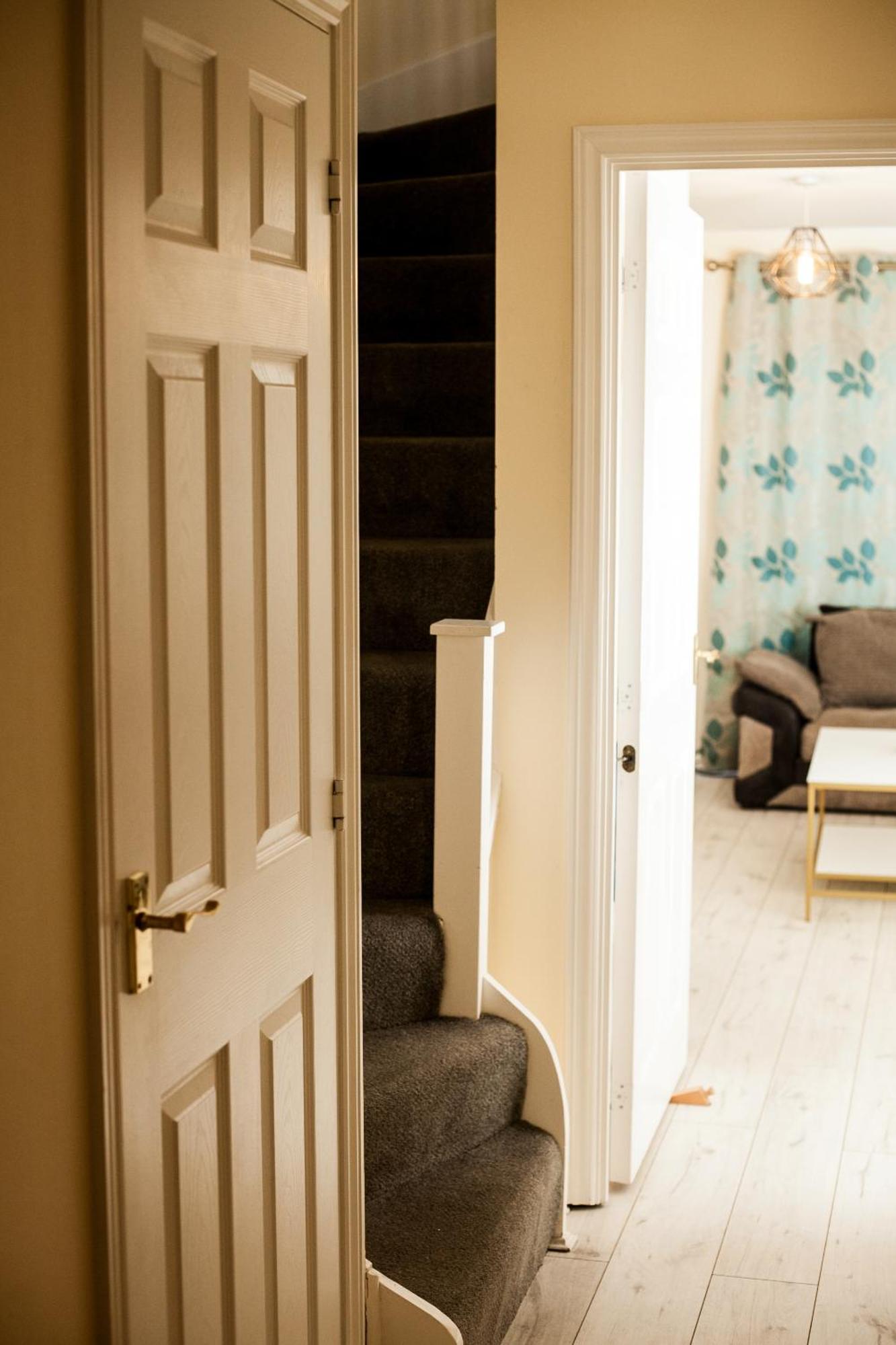 נונאיטון Avril Warwickshire Home Stay מראה חיצוני תמונה