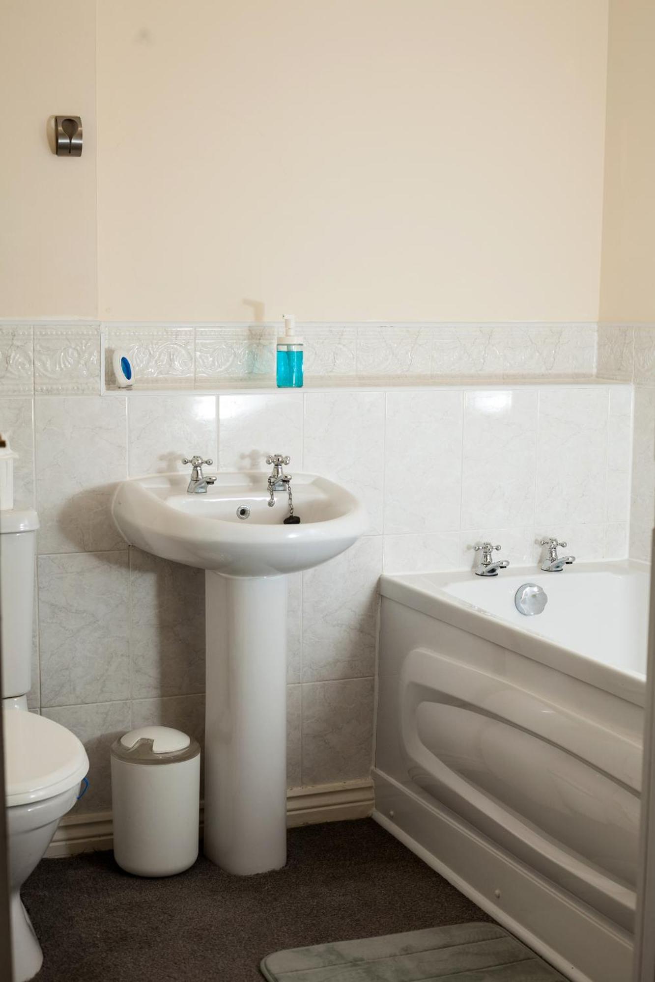 נונאיטון Avril Warwickshire Home Stay מראה חיצוני תמונה